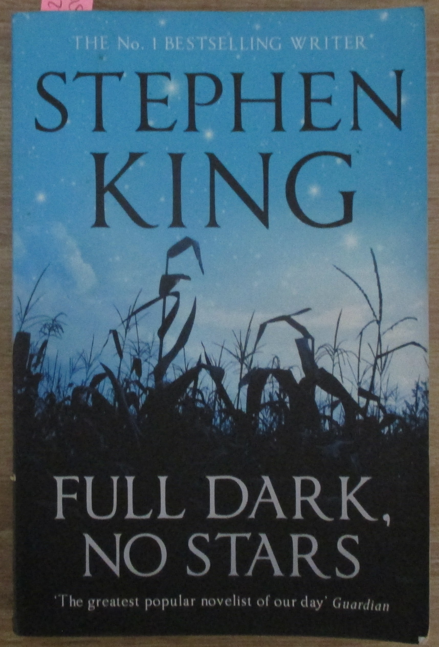 Full Dark, No Stars